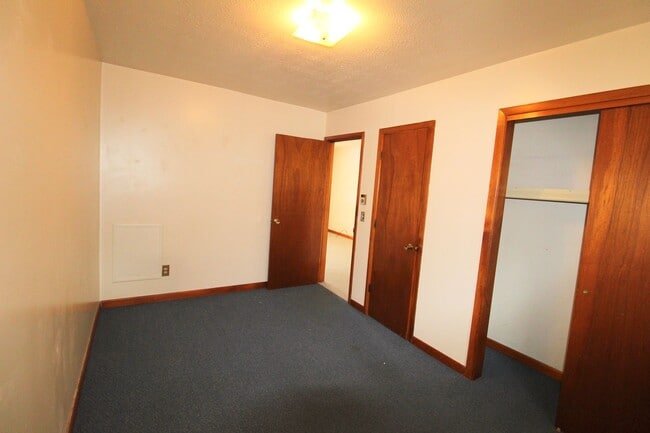 Building Photo - 1 Bed, 1 Bath Apartment in Bridgewater, VA!