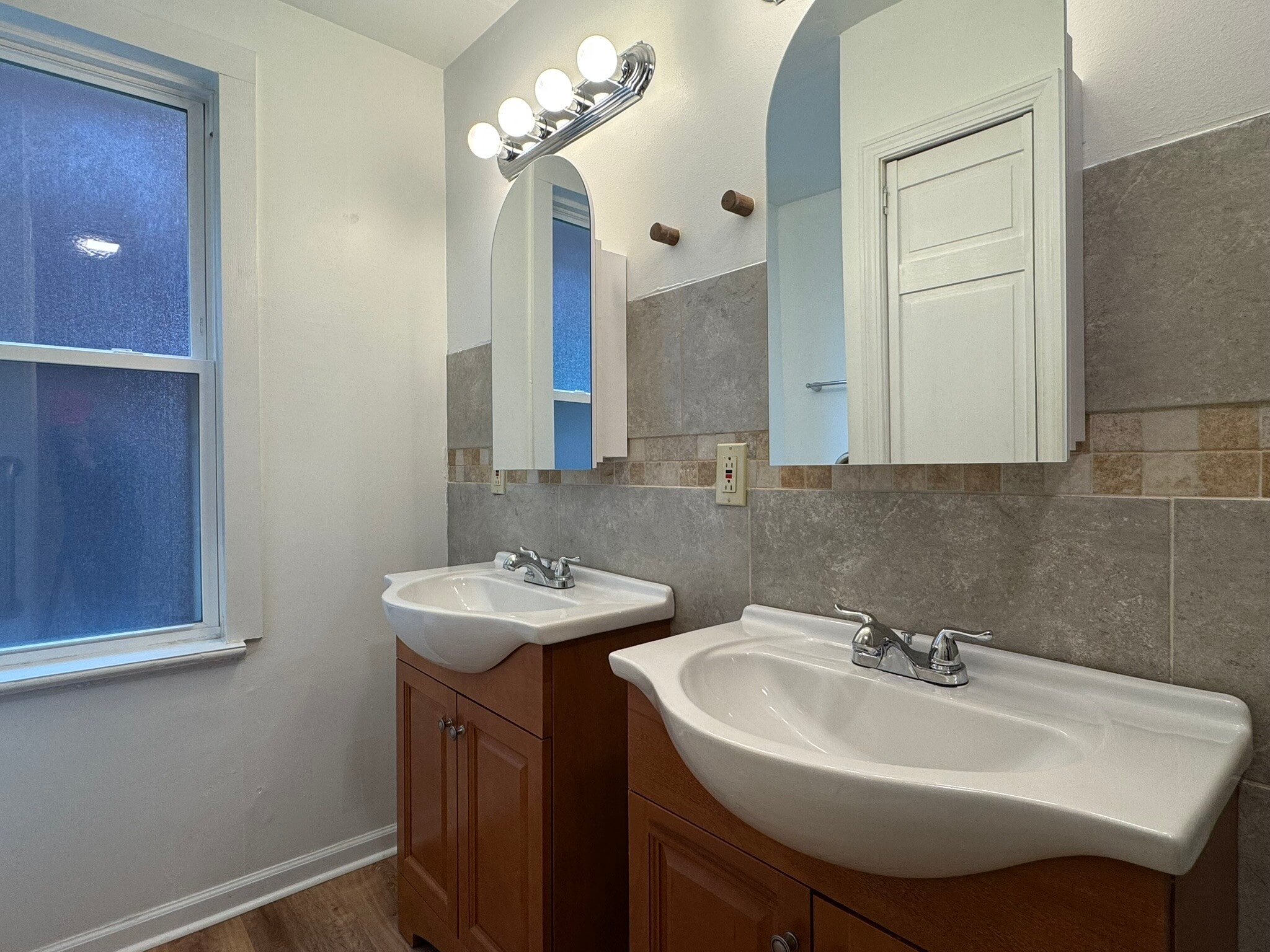 Building Photo - 21 Howard St