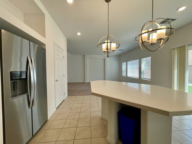 Building Photo - BEAUTIFUL 5 BED 3.5 BATH 3 FLOORS 2 CAR GARAGE SINGLE FAMILY HOME W/ LARGE LOFT & BACKYARD FOR RENT!