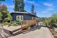 Building Photo - 5915 Alhambra Ave