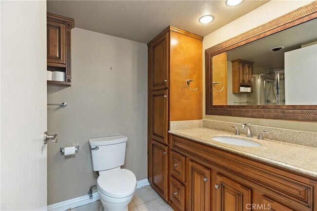Building Photo - 24055 Paseo Del Lago W