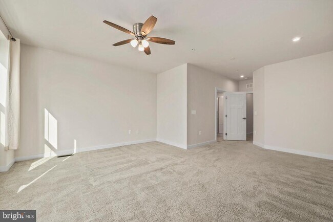 Building Photo - 1733 Dunnington Pl