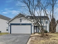 Building Photo - 2417 Deerfield Dr