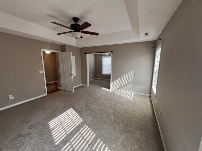 Building Photo - 6770 J J Roberts Dr