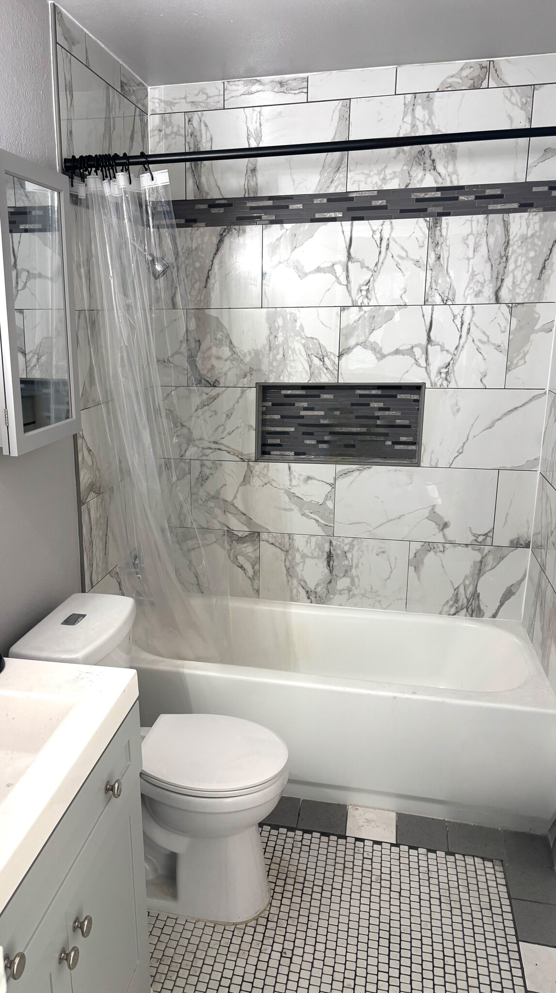 Building Photo - 4332 Pacific Ave