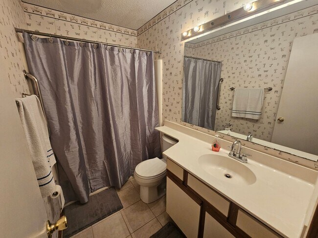 Building Photo - 4453 Little River Inn Ln