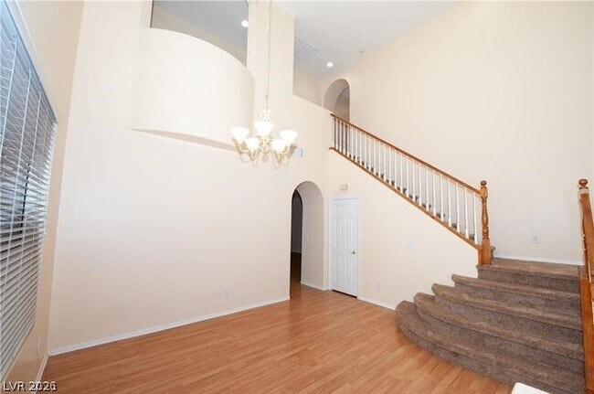 Building Photo - 11768 Del Sur Ave