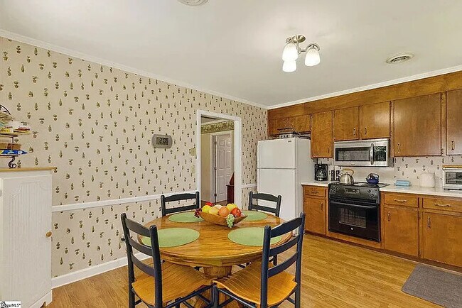 Building Photo - 306 Verner Dr