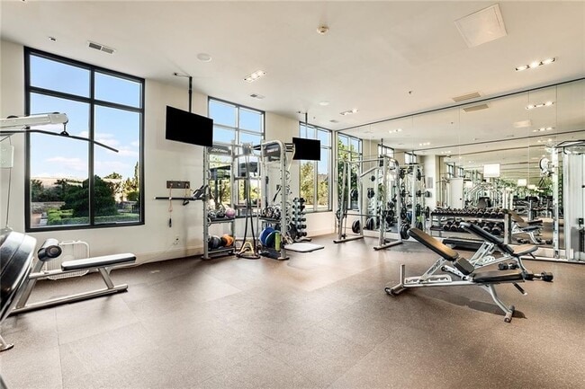 Building Photo - 2233 Peachtree Rd NE