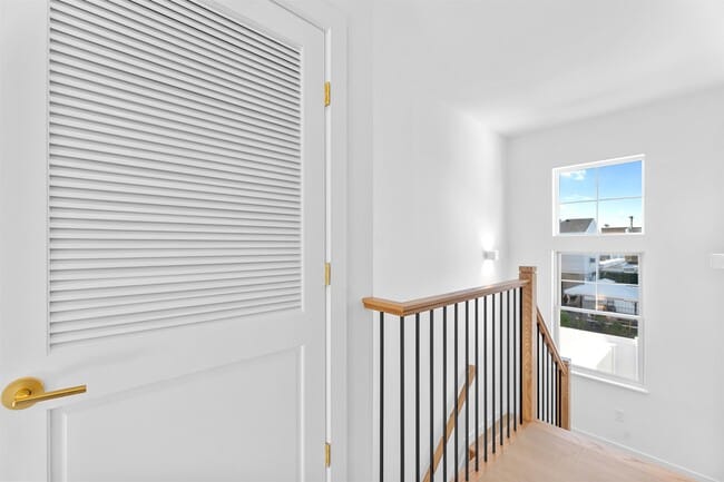 Building Photo - 6717 Madison St