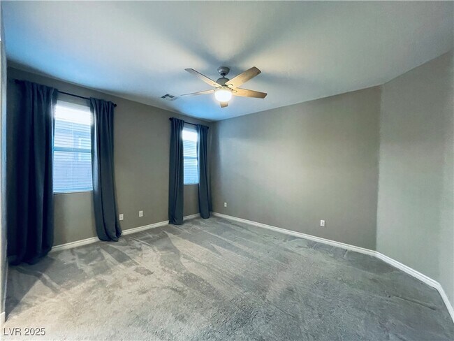 Building Photo - 930 Bayberry Ridge St