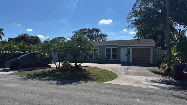 Building Photo - 6980 Scott St