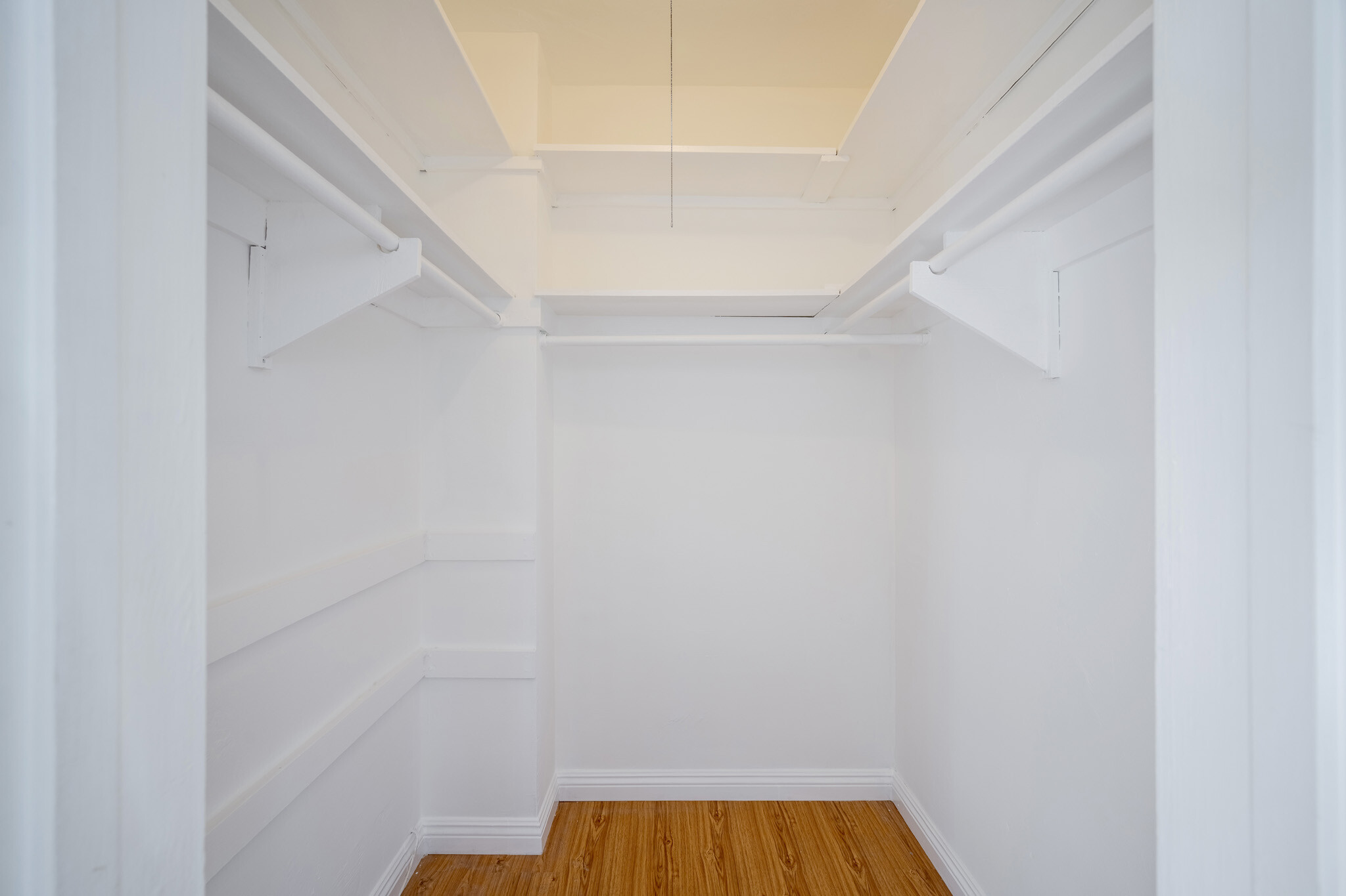 Building Photo - 10645 Mather Ave