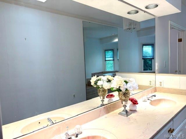 Building Photo - 1524 Charleton Dr