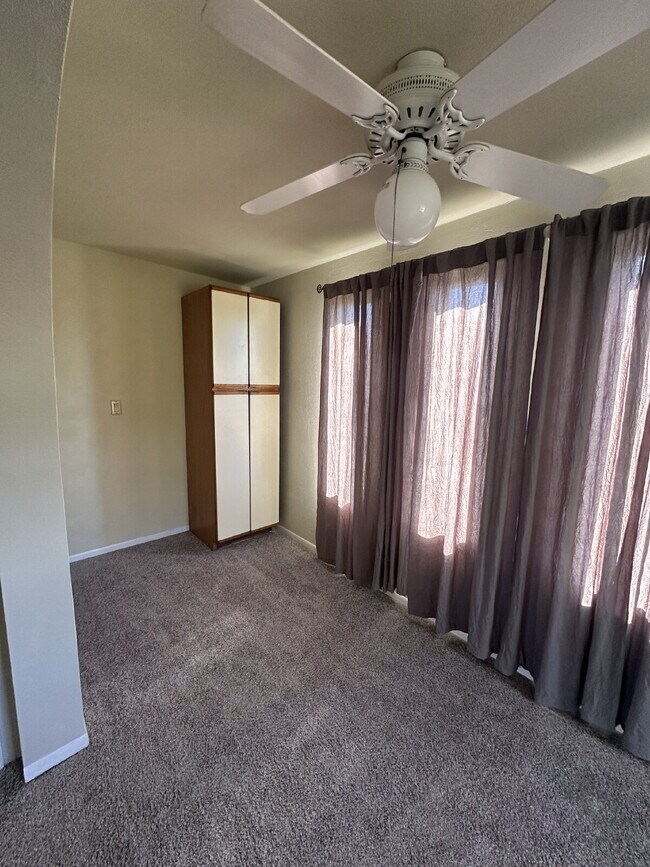 Building Photo - "Charming 1-Bedroom Studio on Berry Street – Cozy 450 Sq Ft in Lemon Grove!"