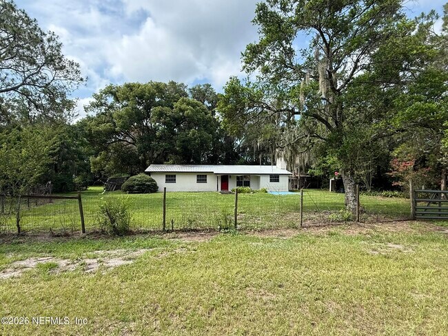 Building Photo - 7451 Crill Ave