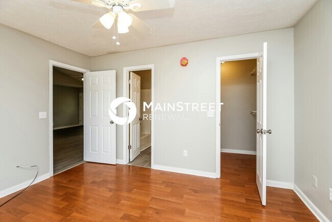 Building Photo - 3 Bedroom Pet-Friendly Home in Gainesville, GA with Main Street Renewal