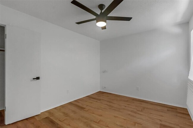 Building Photo - 8800 Dandelion Trail
