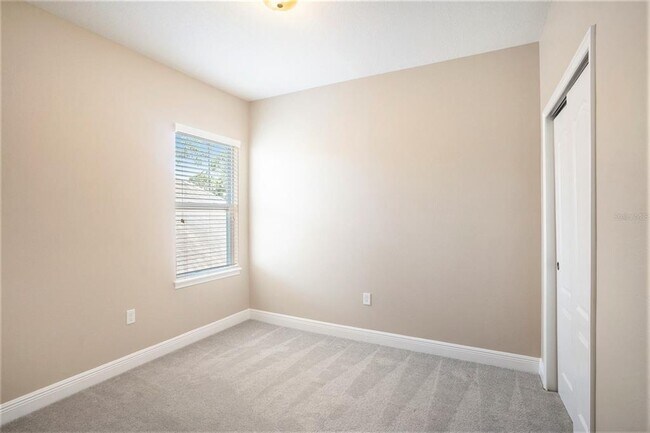 Building Photo - 11428 Quiet Forest Dr
