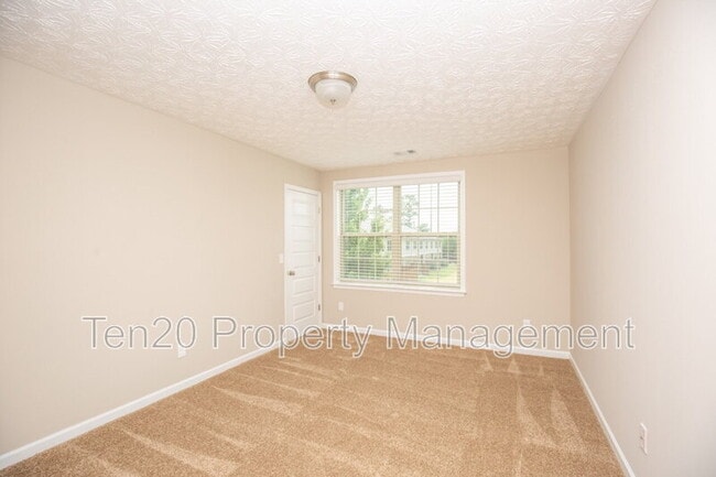 Building Photo - 6061 Townes Way