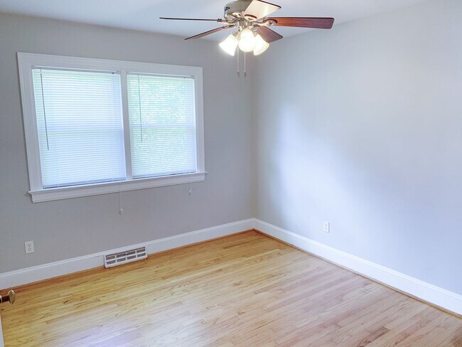 Building Photo - 109 Stancil Dr.