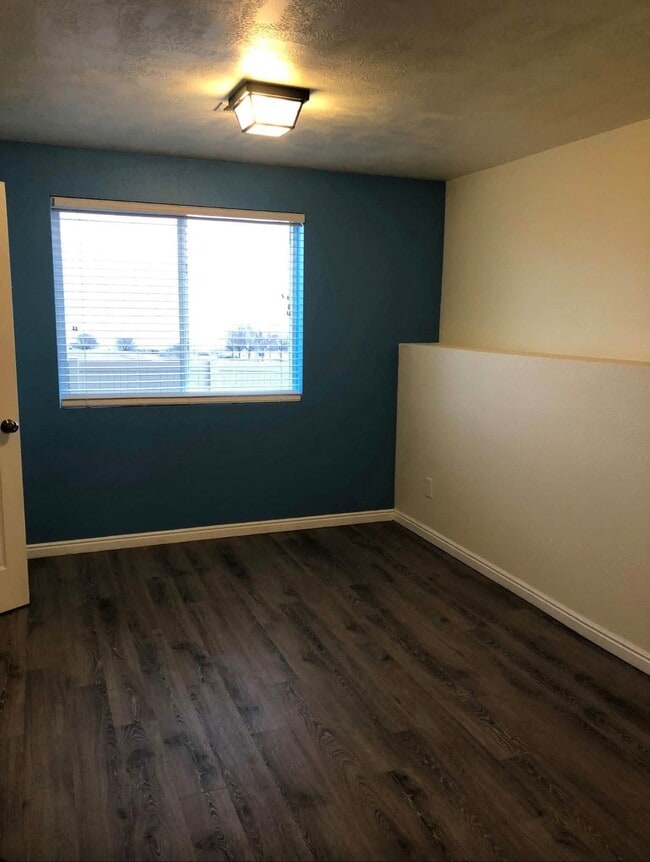 Building Photo - 3276 Cedar Grove Ln