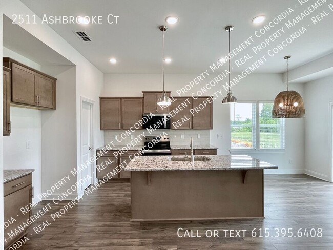 Building Photo - 2511 Ashbrooke Ct