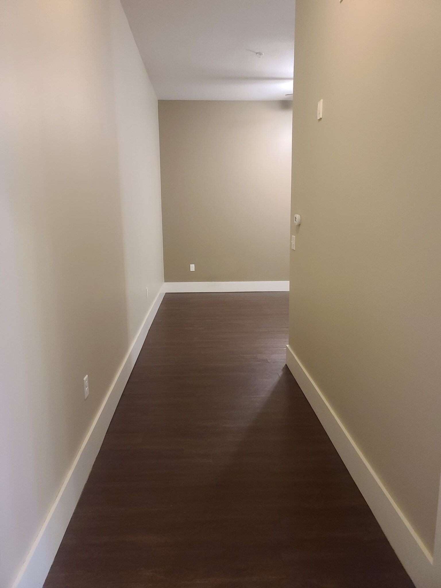 Building Photo - 411 N Brady St