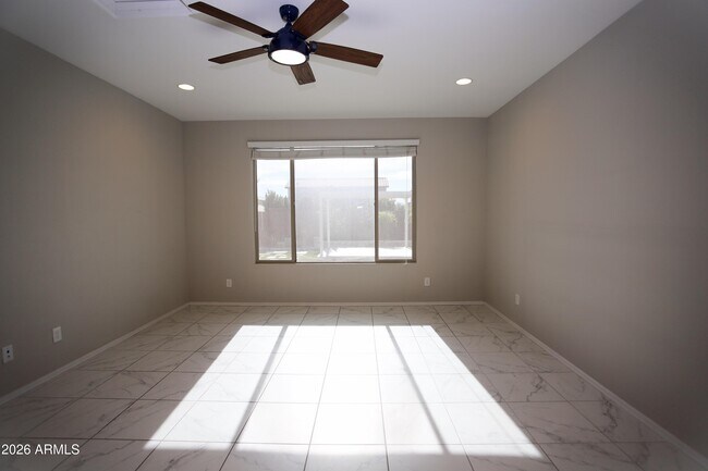 Building Photo - 7091 W Jasmine Trail