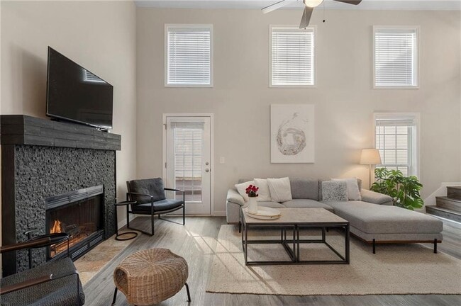 Building Photo - 3572 Avensong Village Cir