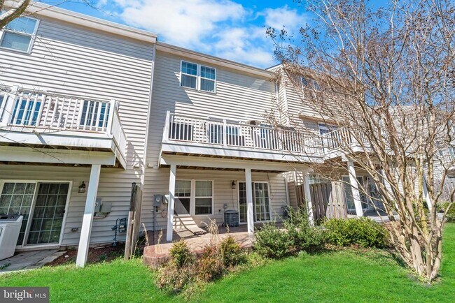 Building Photo - 16729 Shackleford Way