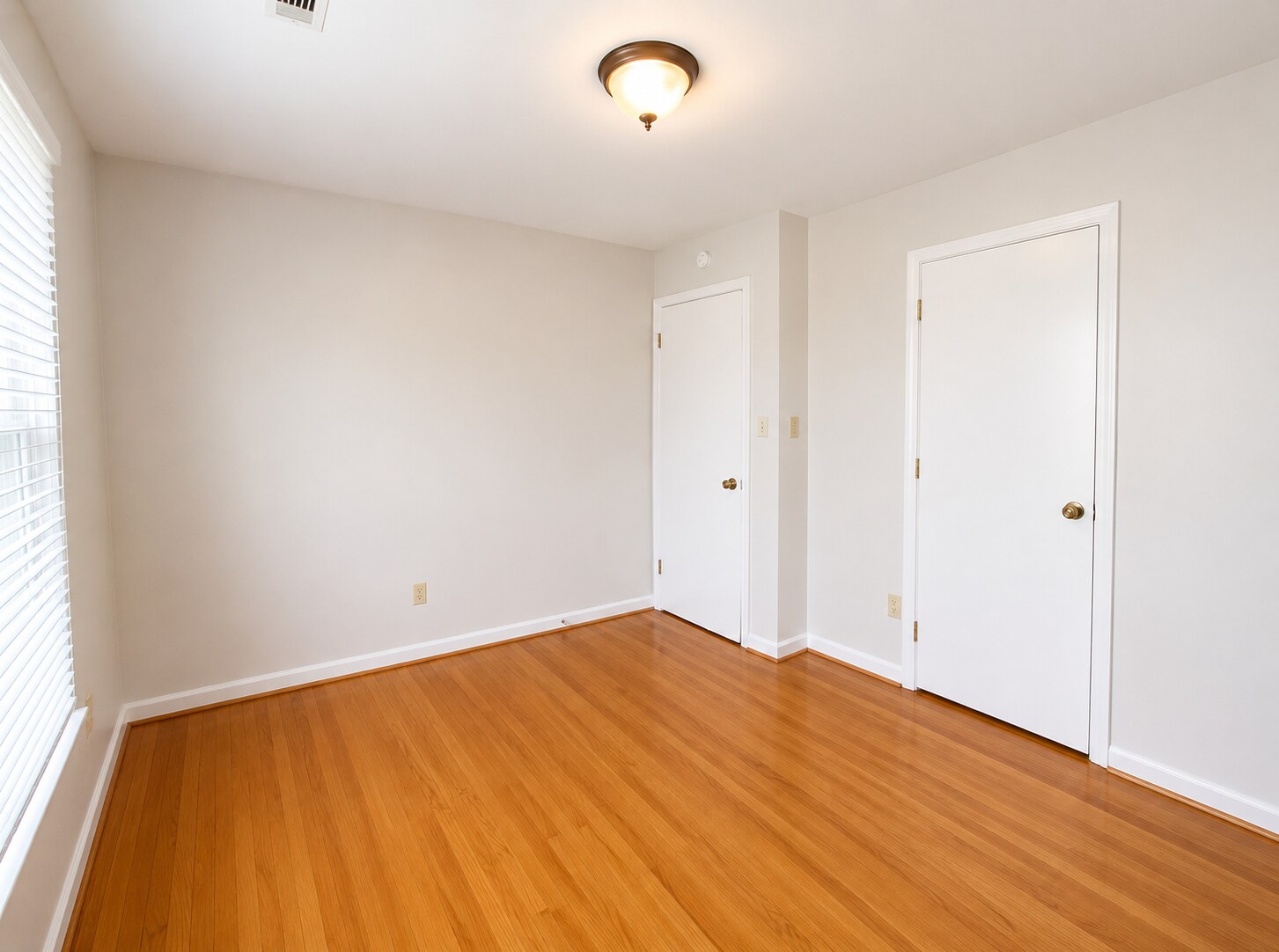 2nd bedroom - 303 Rutherford Ave NW