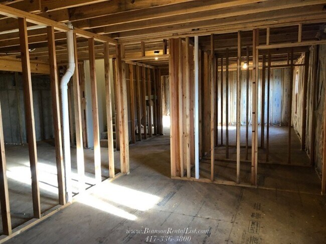 Building Photo - 6544 Prairie Cir