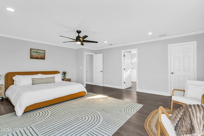 Building Photo - 3330 Windsor Ave