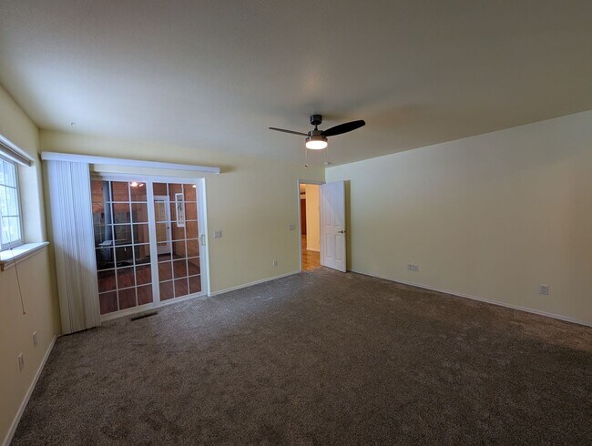 Building Photo - 224 Capitan Cir