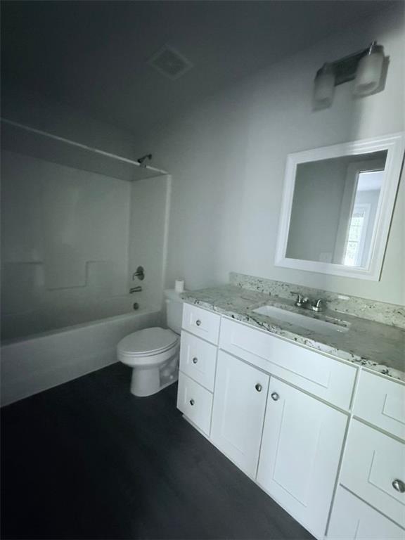 Building Photo - 5210 Phoenix St