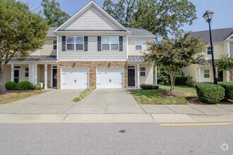 Building Photo - End Unit Townhome| 2nd Floor Loft Space | ...