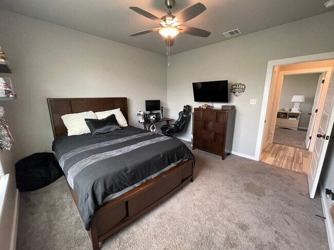 Building Photo - 4-Bedroom House for Rent in Temple