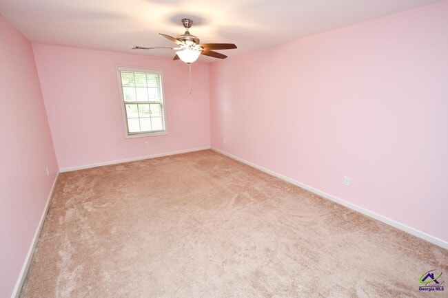 Building Photo - 114 Great Oak Way