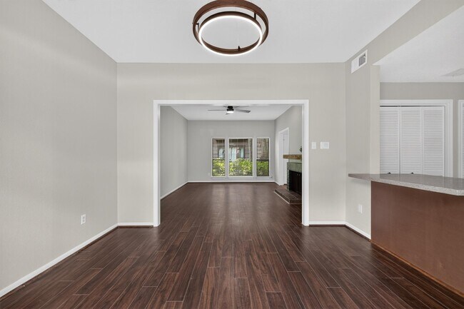 Building Photo - 11711 Memorial Dr