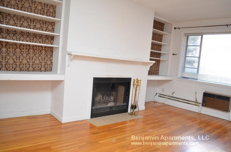 Building Photo - 50 Evergreen St