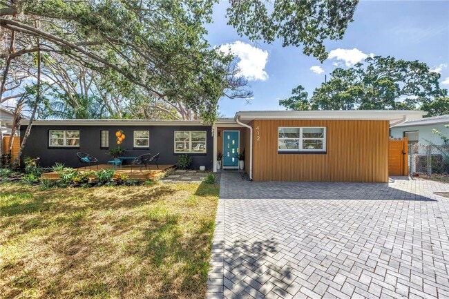 Primary Photo - 412 Mira Vista Dr