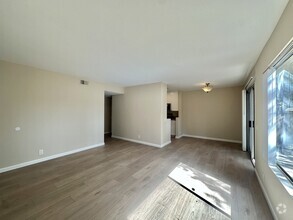 Building Photo - Newly Remodeled 2 Bedroom 2 Bath Near UTC ...