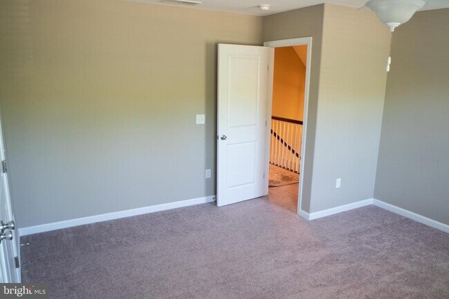 Building Photo - 86 N Rdg Brk Dr