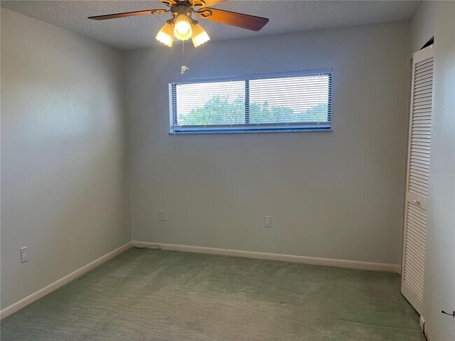 Building Photo - 650 Bird Bay Cir