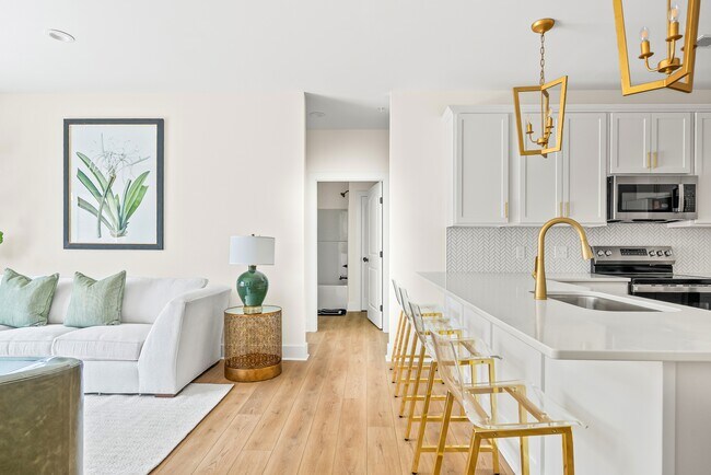 Building Photo - 420 Capstone Dr