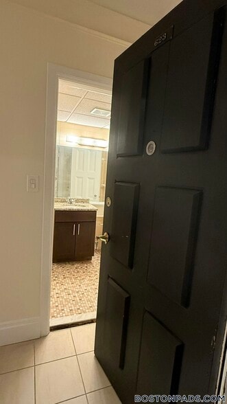 Building Photo - 62 Boylston St