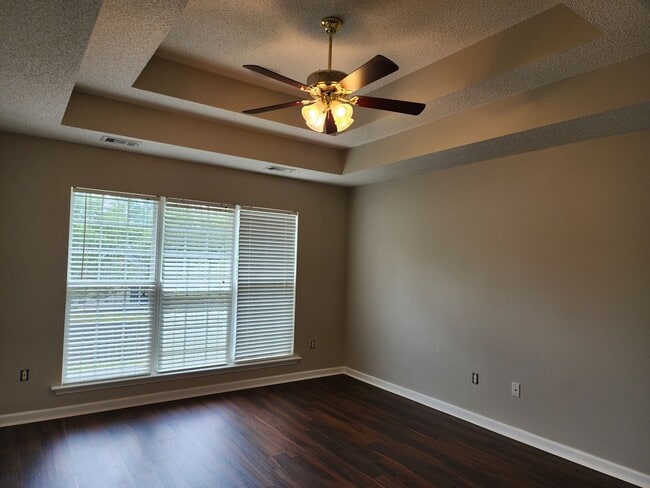 Building Photo - Richmond Place Subdivision