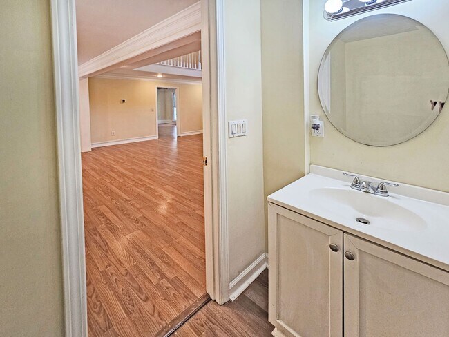 Building Photo - COMING: Spacious East Cobb Cape Cod with Main-Level Primary Suite & 3-Car Garage
