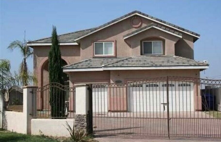 Only second floor of house for rent - 1854 Peaceful Ct